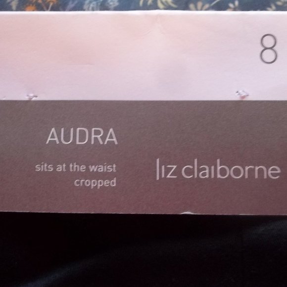 Liz Claiborne cropped pants - Picture 4 of 9